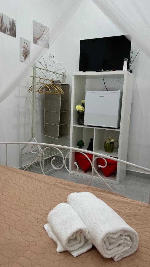 Faro'S Room Bari Buitenkant foto