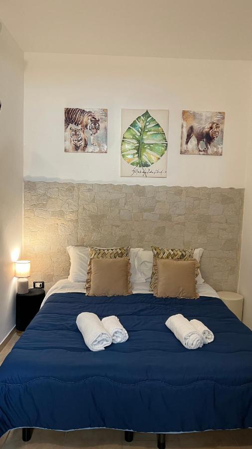 Faro'S Room Bari Buitenkant foto
